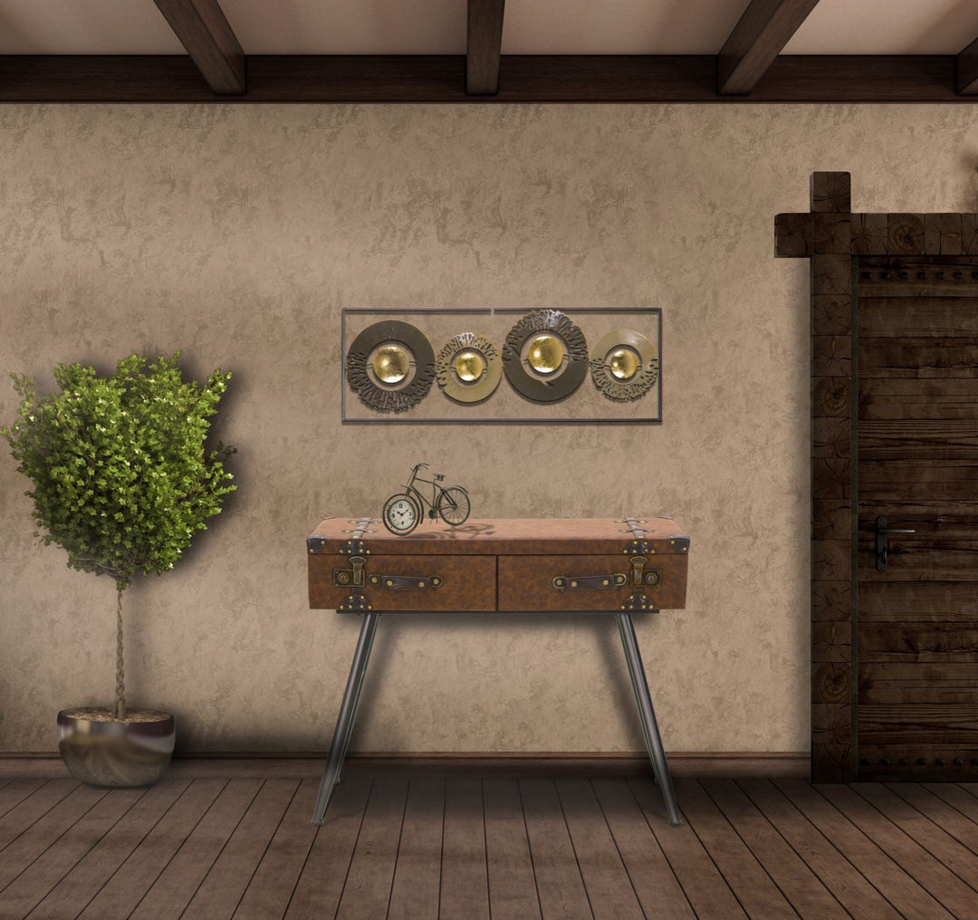 Decoración Geométrica Redonda De Metal En La Pared En Marco