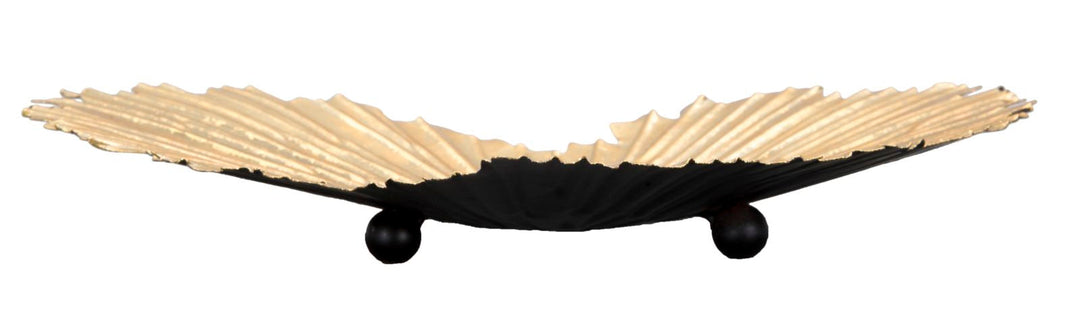 Bandeja de Metal Dorada en Forma de Corazón