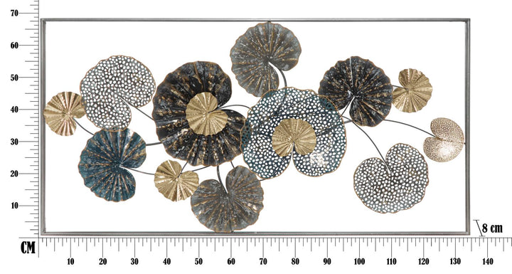 Nenúfar de metal en marco