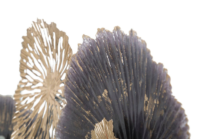 Decoración de pared con flores de metal