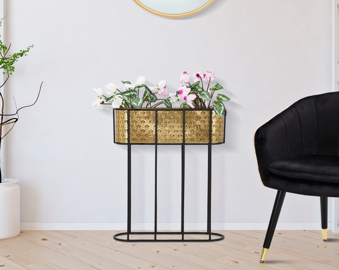 Jardinera Ovalada de Metal Dorado con Patas de Azulejo Negro