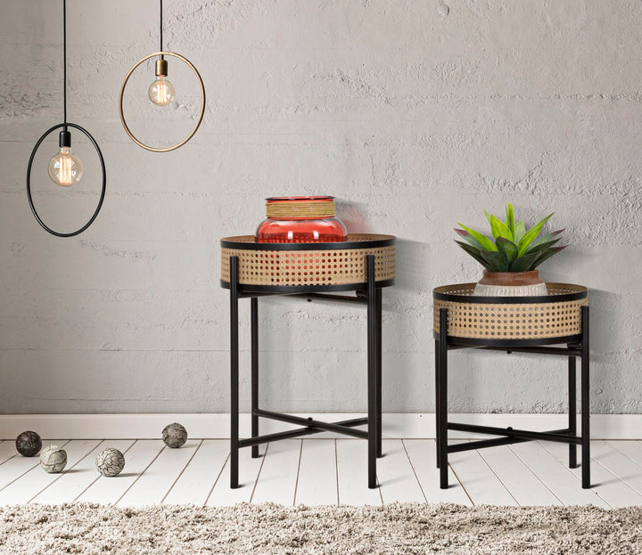 Juego de 2 mesas auxiliares redondas con tapa de madera y base de metal – Fuji