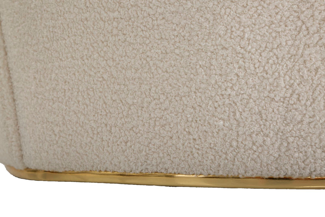 Sillón Redondo Crema con Cojín y Detalles Dorados