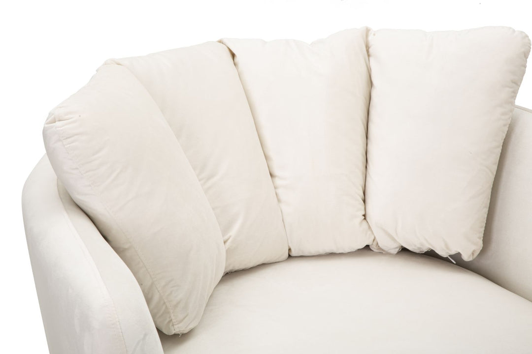 Sillón Tapizado Crema con Patas de Metal Dorado