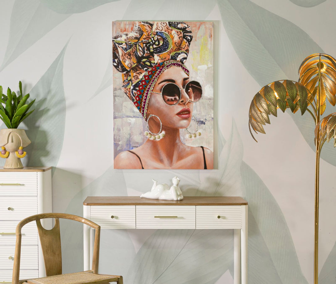 Mujer con pañuelo en la cabeza y gafas de sol Pintura Moderna