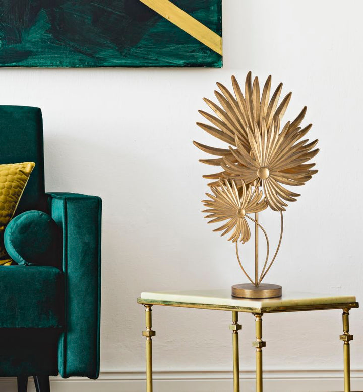 Lámpara de Mesa de Metal Dorado con Hojas Tropicales