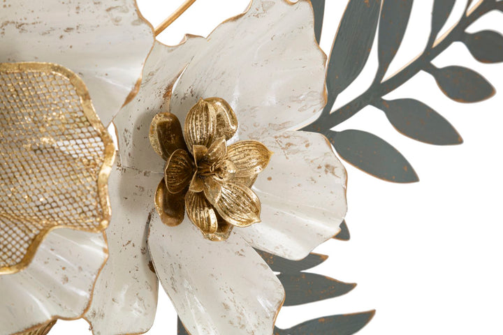 Decoración de pared de metal y madera con flores y hojas