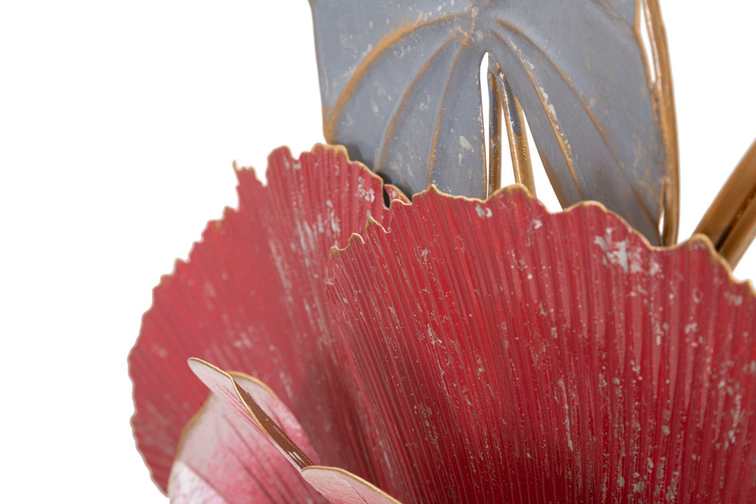 Decoración de pared con flores de metal