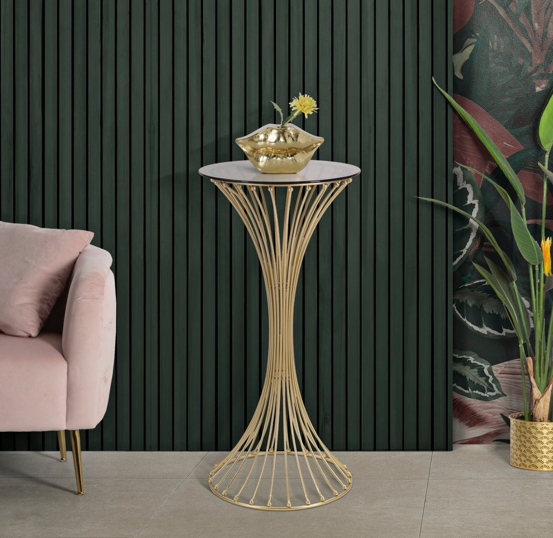 Mesa alta de metal dorado con base decorativa – Centur mesa de acento