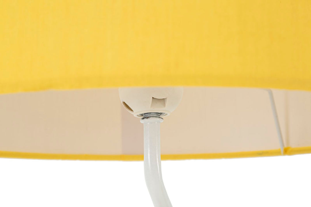 Lámpara de mesa amarilla moderna con pantalla de tela – Color Collection