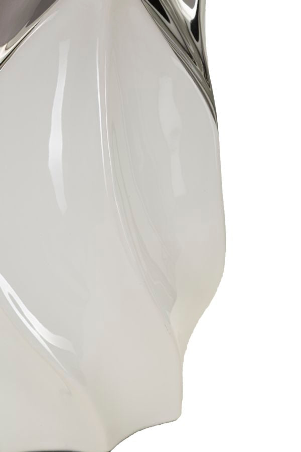 Lámpara de mesa decorativa plateada con pantalla blanca – Shiney Collection