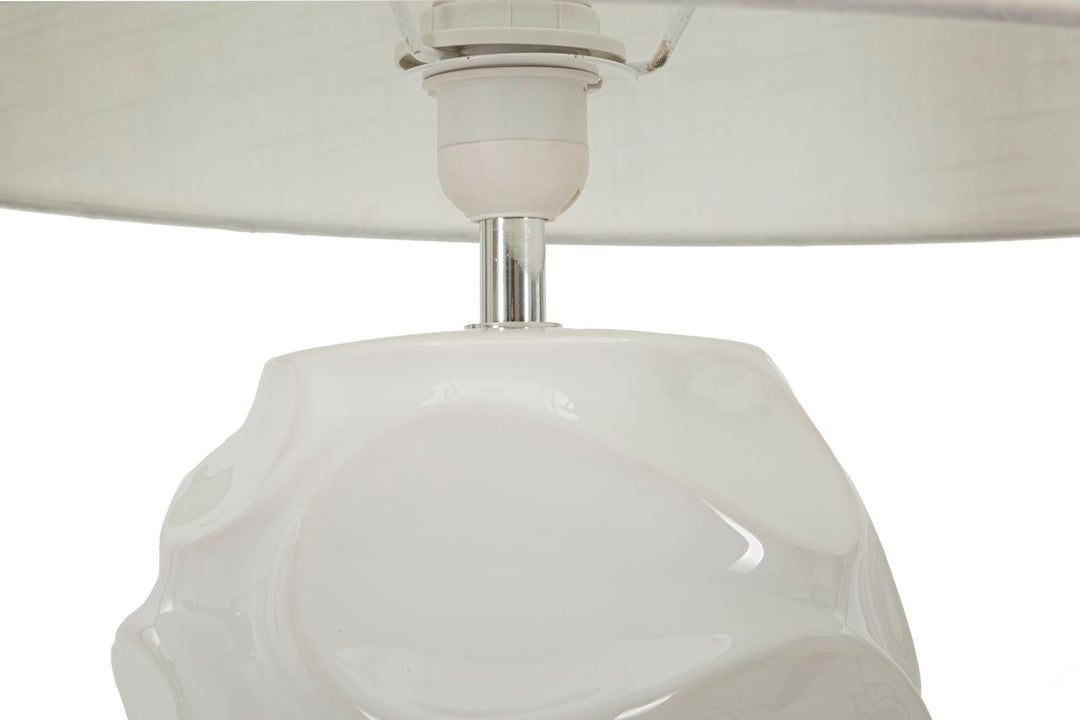 Lámpara de pie blanca texturizada con pantalla de tela – Warsaw diseño moderno