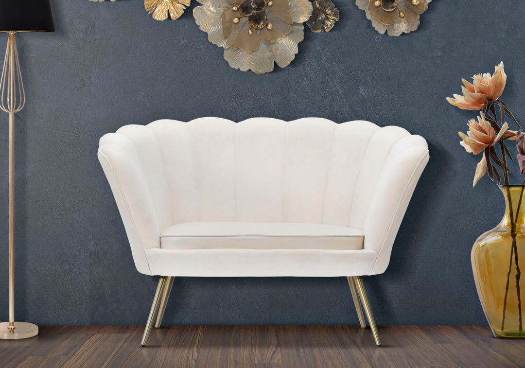 Sofá de terciopelo crema – Vienna Crema tapizado