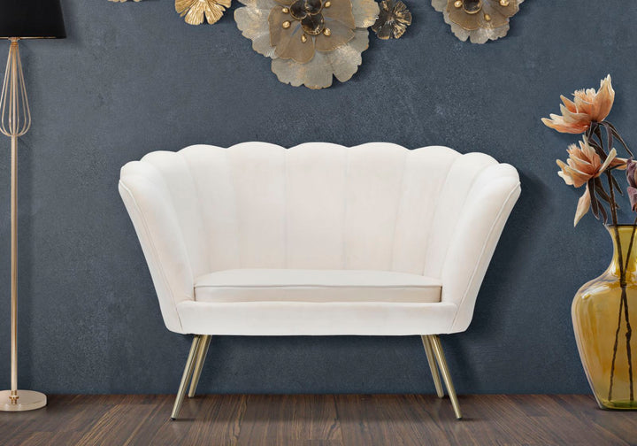 Sofá de terciopelo crema – Vienna Crema tapizado