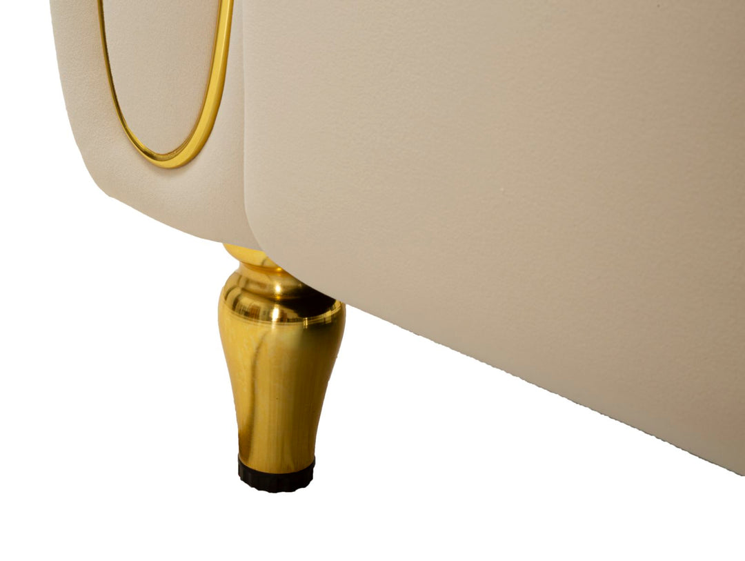 Sofá tapizado crema con cojines – Alma 2 plazas