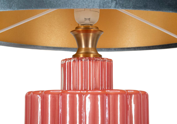 Lámpara de mesa gris y rosa con pantalla de tela – Helene Tower Collection