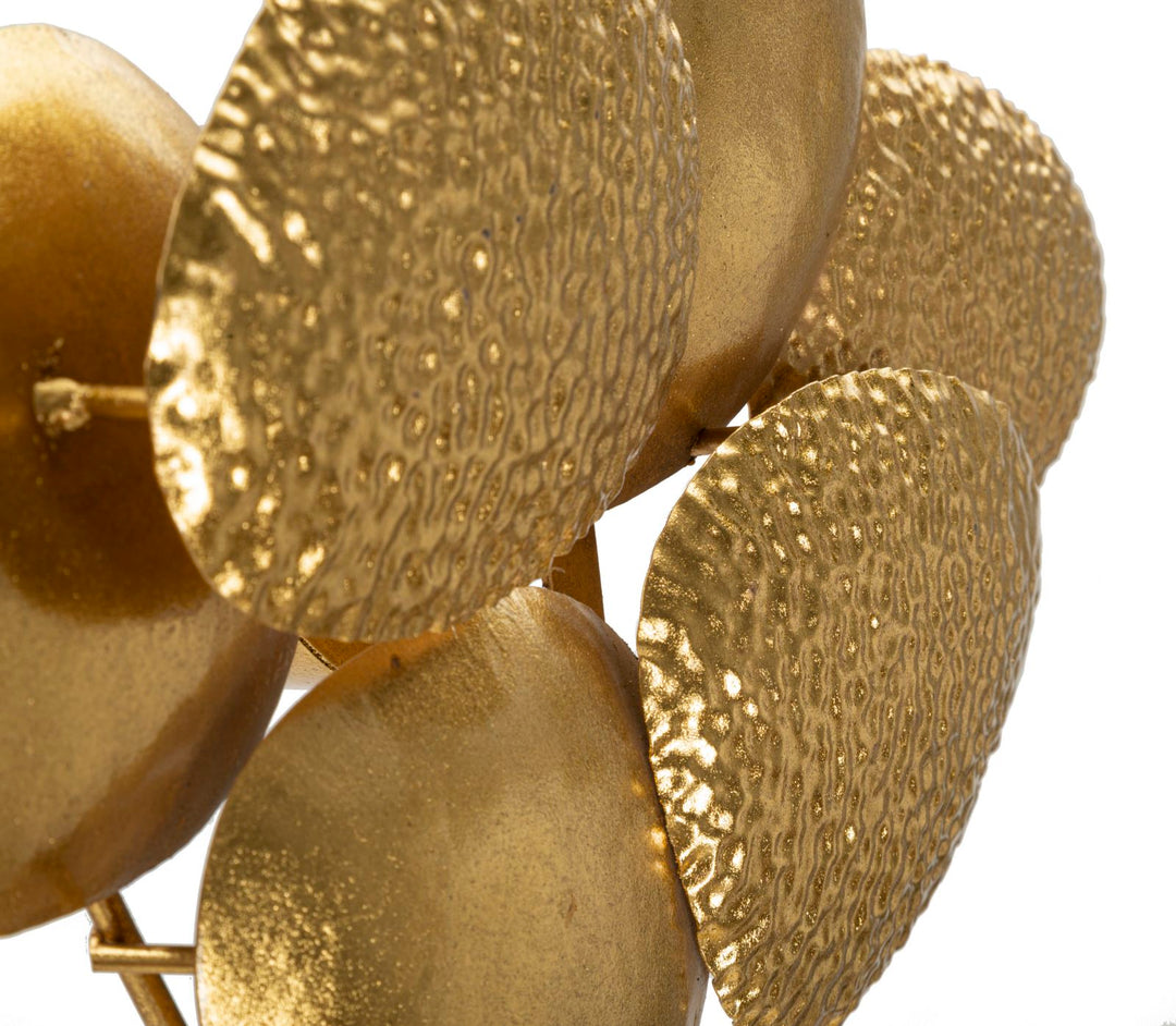 Aplique de pared de metal dorado con diseño de concha marina – Estilo contemporáneo