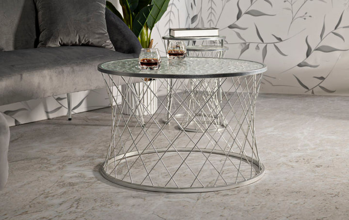 Juego de 4 mesas auxiliares de metal plateado – Noah colección moderna