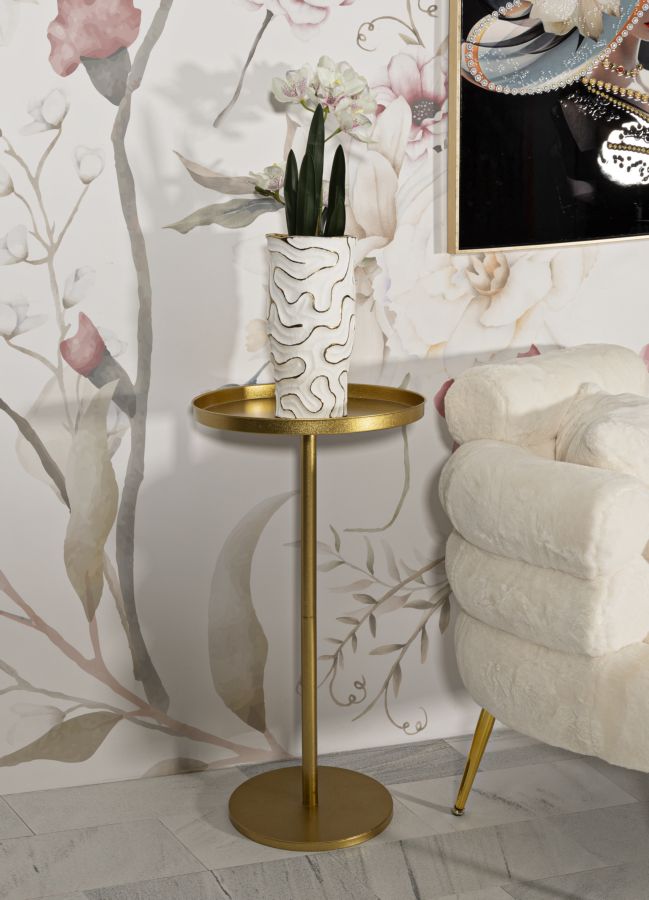 Mesa auxiliar de metal dorado – Doha diseño contemporáneo
