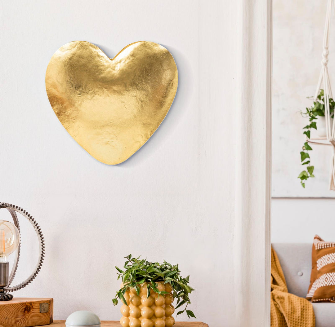 Aplique de pared de metal dorado con forma de corazón – Goldy luz decorativa