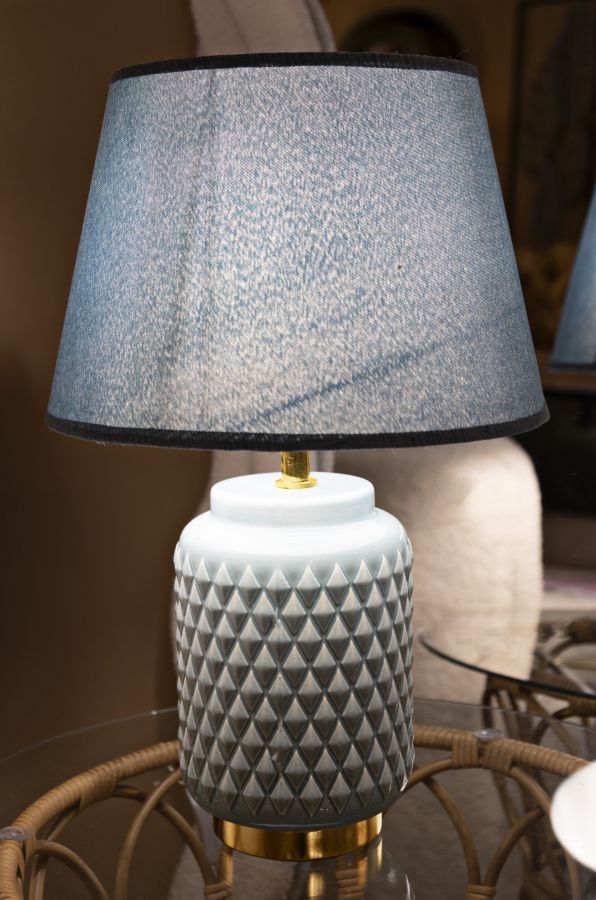 Lámpara de mesa de cerámica turquesa con pantalla de tela – Square Collection