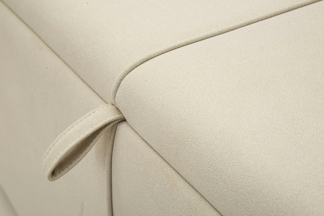 Banco tapizado beige con almacenaje – Beauty asiento moderno