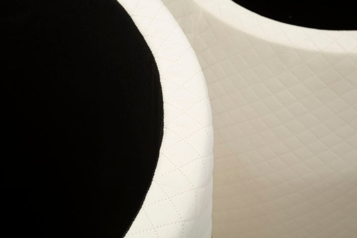 Juego de 3 pufs tapizados con almacenaje – Display Shop diseño moderno