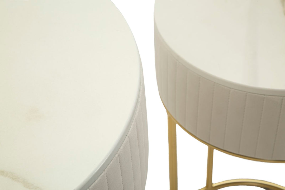 Juego de 2 mesas altas redondas con base dorada – Wedding Collection