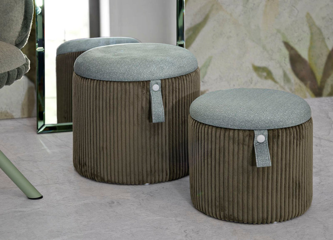 Juego de 2 pufs de terciopelo verde con almacenaje – Bolzano otomanas modernas