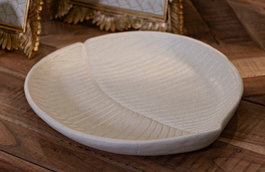 Bandeja decorativa redonda de resina blanca – Stons diseño moderno