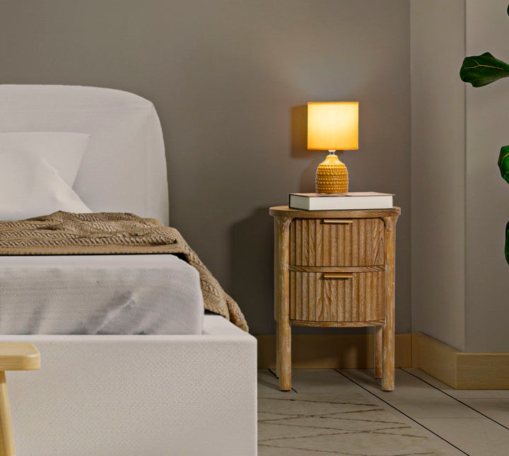 Mesita de noche de madera con cajón – Gothenburg