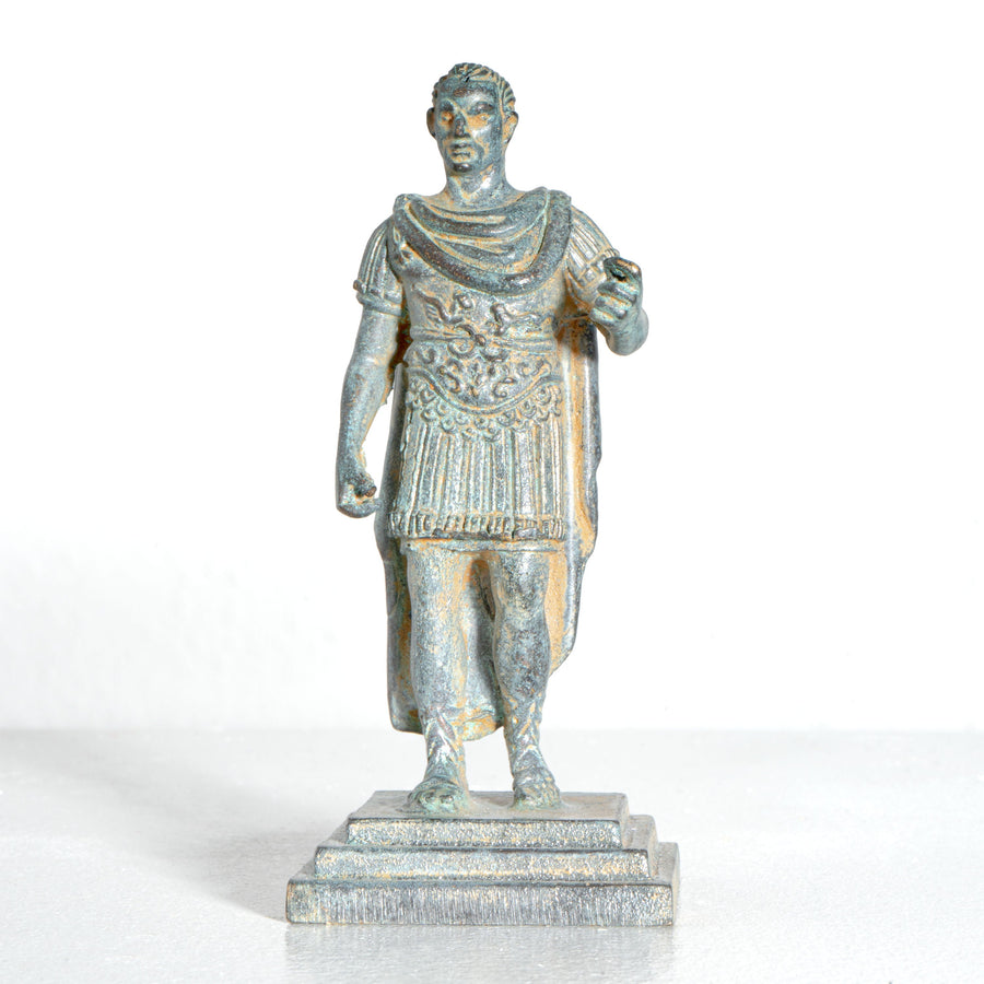 Estatua de Julio César (Escultura de bronce, pequeña)