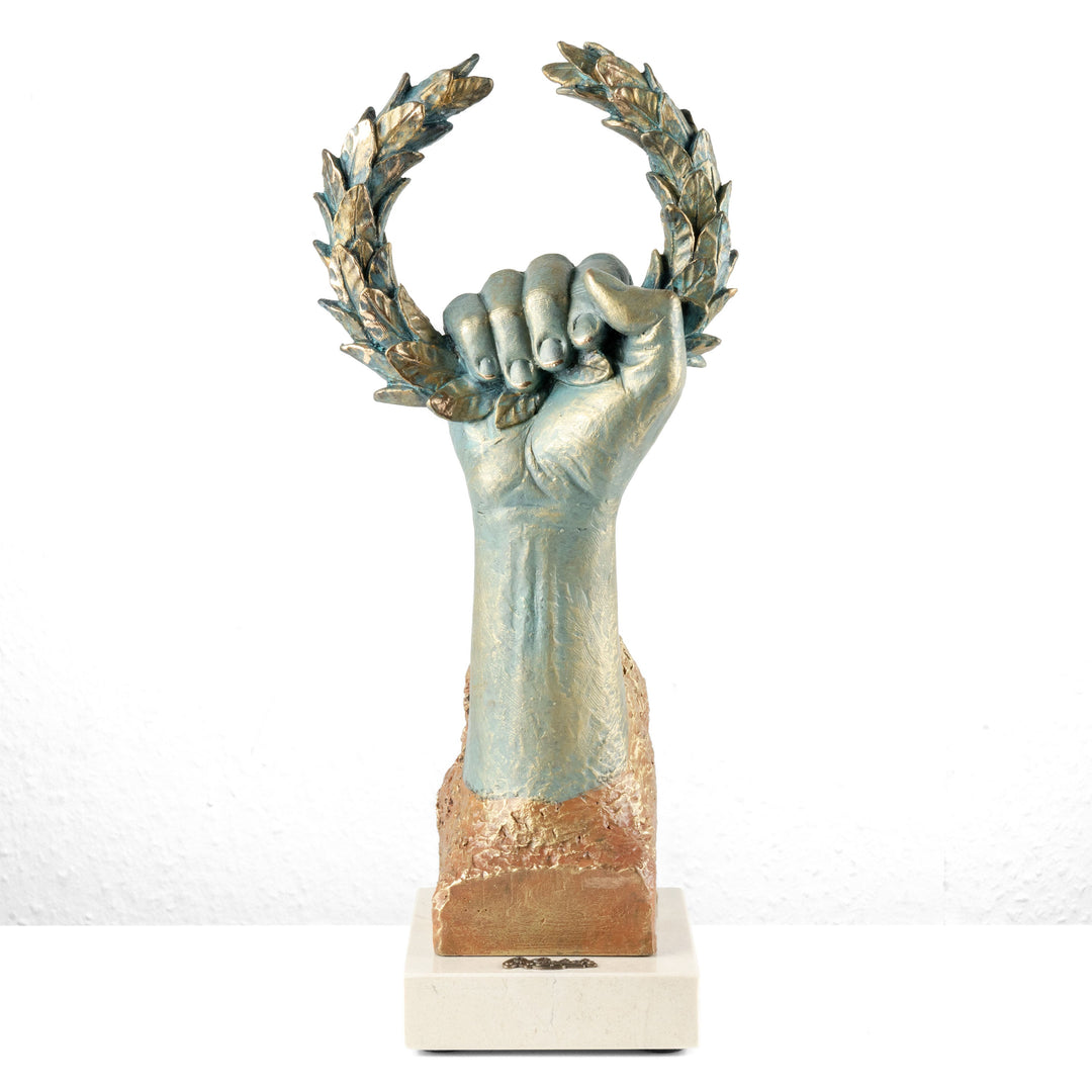 Escultura Campeón "Proelior" de Anglada sobre Base de Mármol
