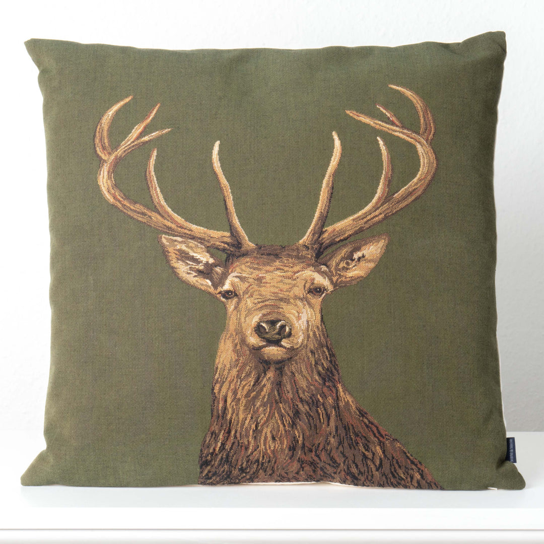 Cojín Verde con Motivo de Ciervo (Tejido Gobelino)