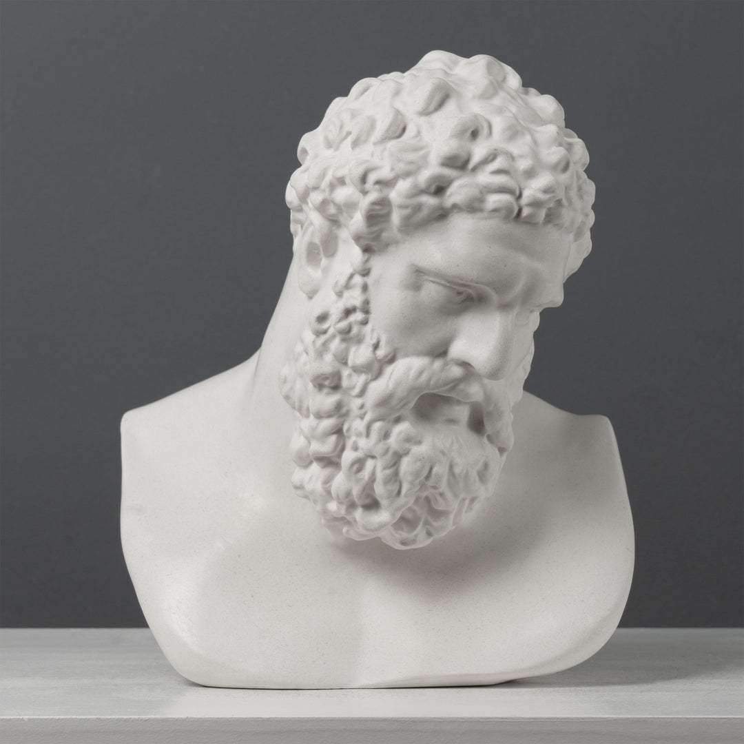 Busto De Hércules – Héroe Griego De La Fuerza Y El Poder