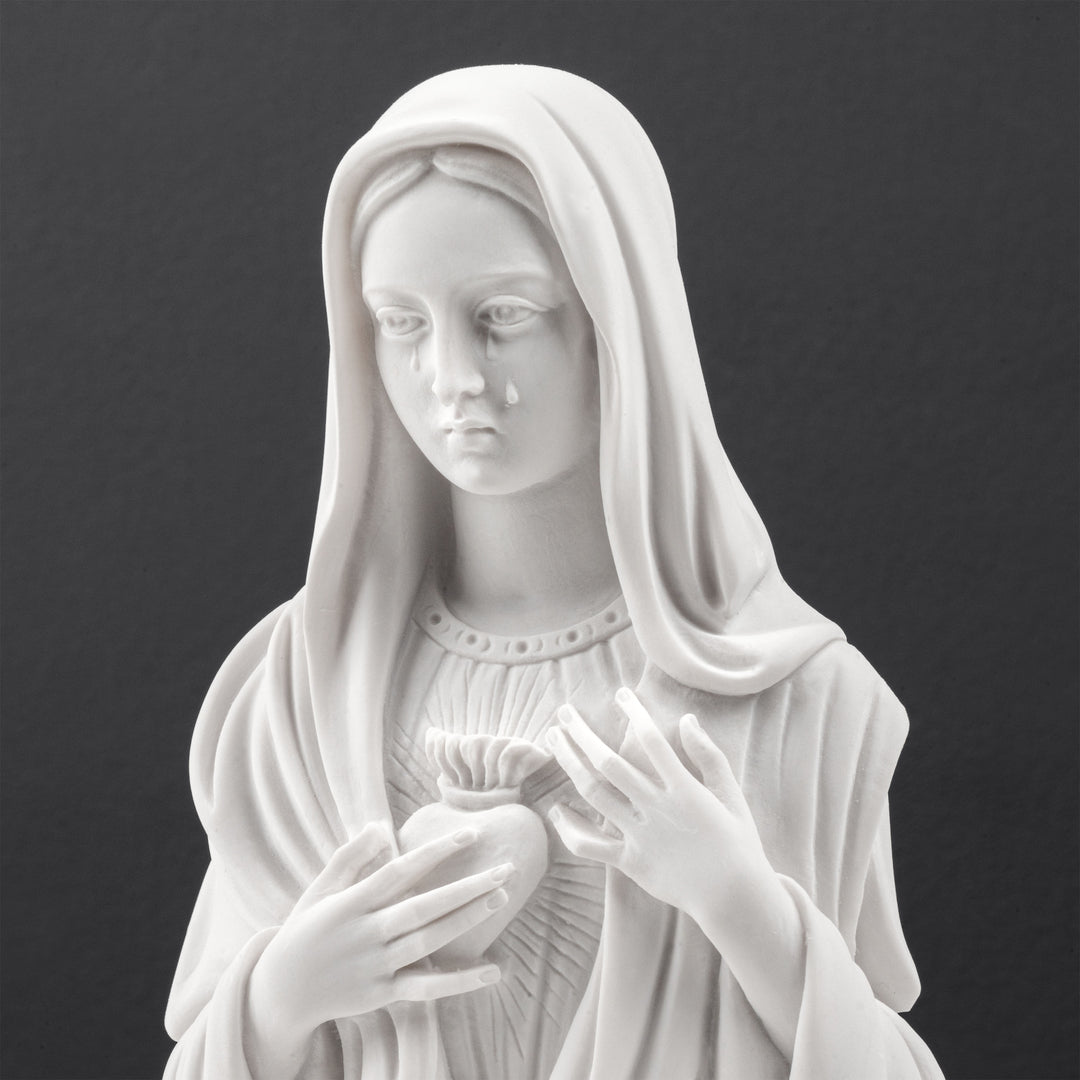 Escultura de busto del Inmaculado Corazón de María (relieve de la Madonna delle Lacrime)