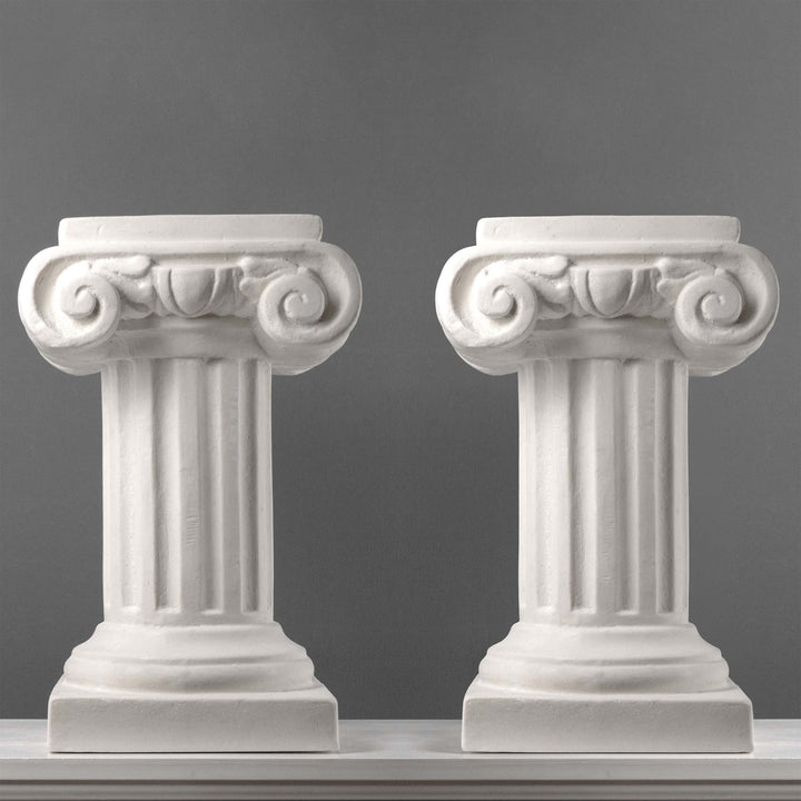 Columnas jónicas (Par de pedestales de jardín)