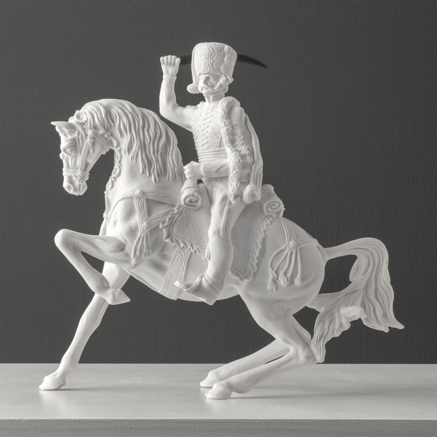 Escultura de Húsar Montado — Caballería del Siglo XIX