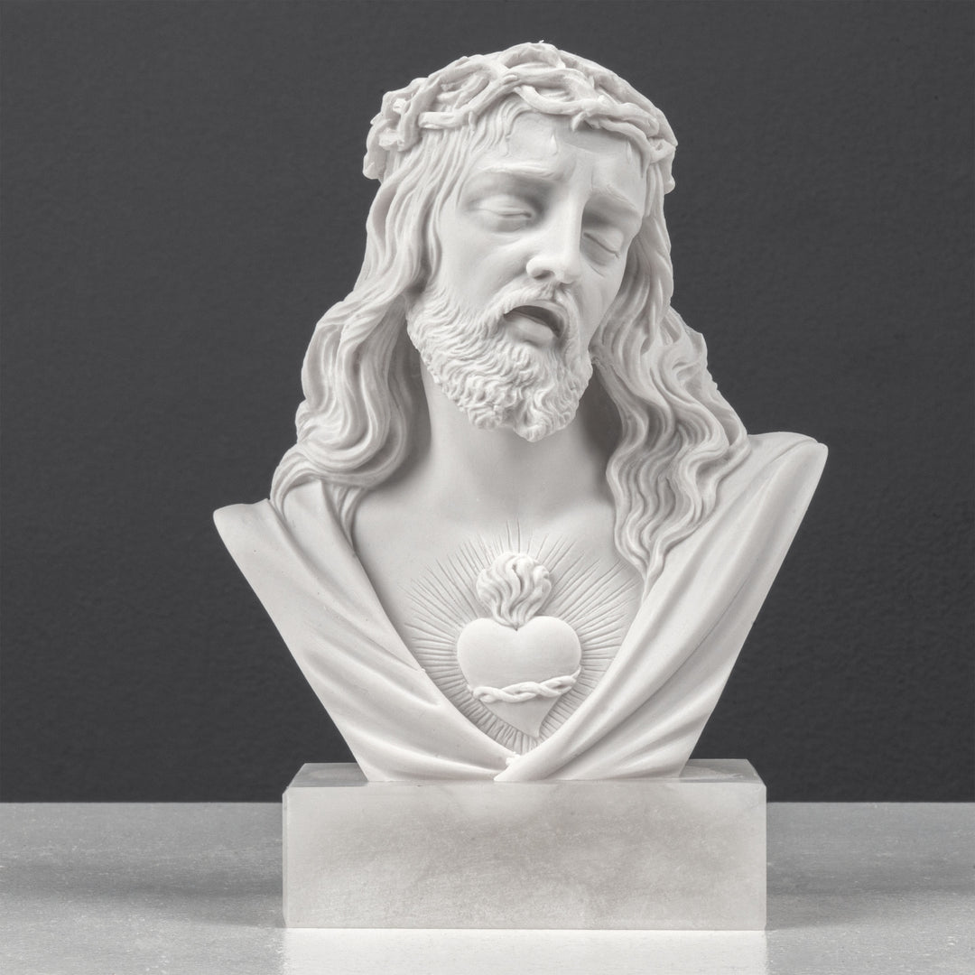 Escultura de busto del Sagrado Corazón de Jesús (relieve)