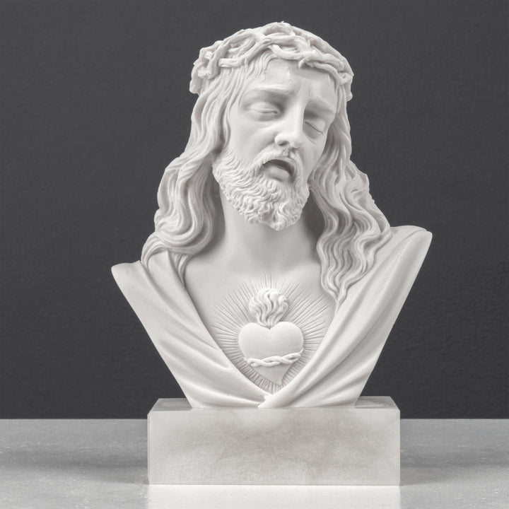 Escultura de busto del Sagrado Corazón de Jesús (relieve)