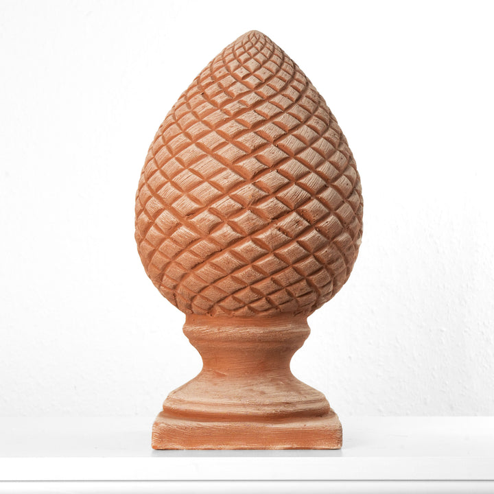 Escultura de piña de pino en terracota (Remate)