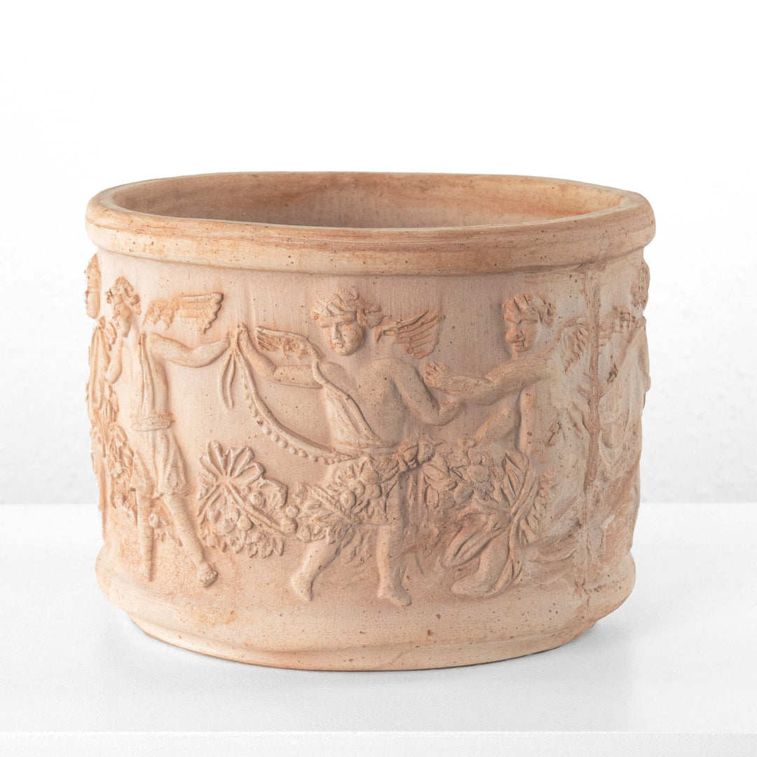 Macetero de terracota con relieve de putti italianos (Cilíndrico)