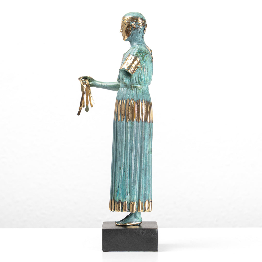 Estatua del Auriga de Delfos (Escultura de latón)