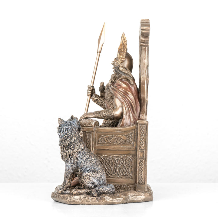 Estatua de Odín en su trono — Padre de los dioses nórdicos (Escultura de bronce fundido en frío)