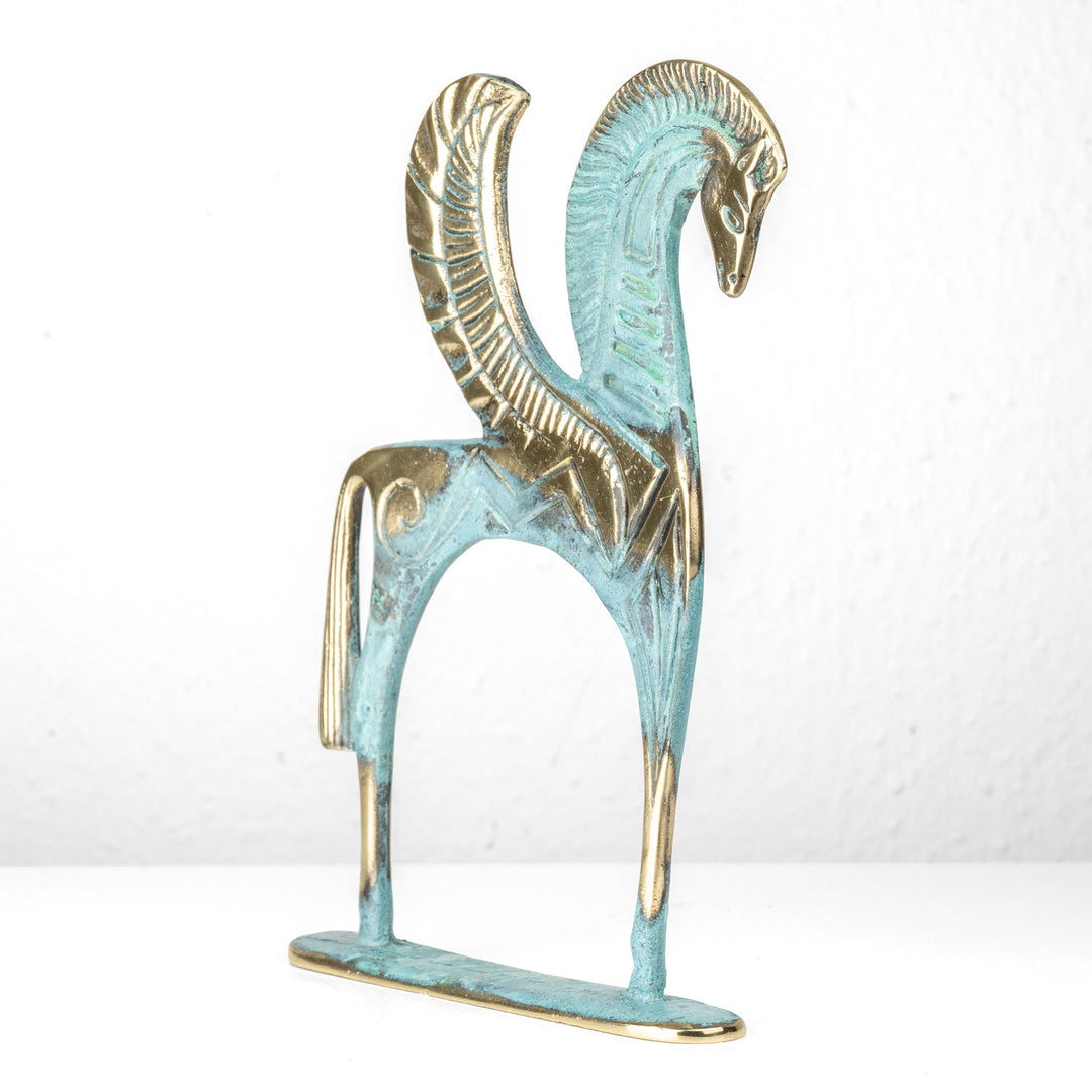 Estatua de Pegaso — Caballo alado de la mitología griega (Escultura de latón)