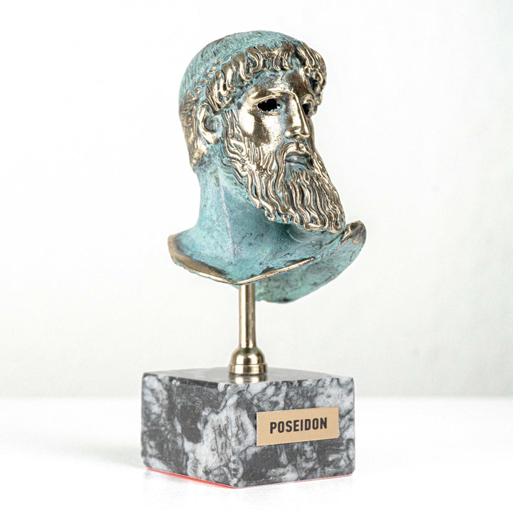 Estatua de busto de Poseidón — dios griego del mar (Escultura de latón)