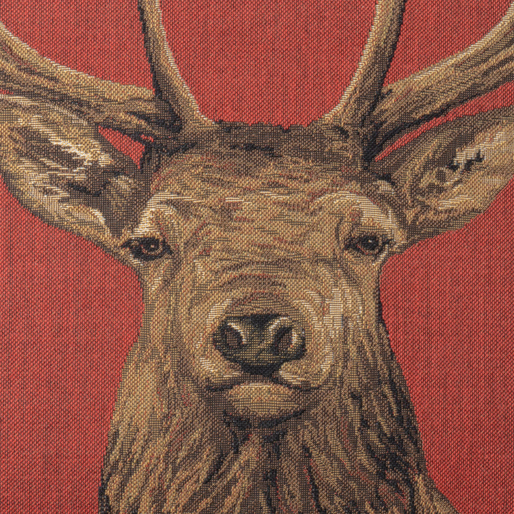 Cojín Rojo con Motivo de Ciervo (Tejido Gobelino)