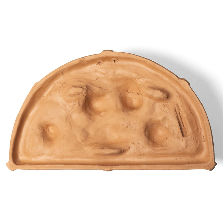 Bajorrelieve de granada en terracota