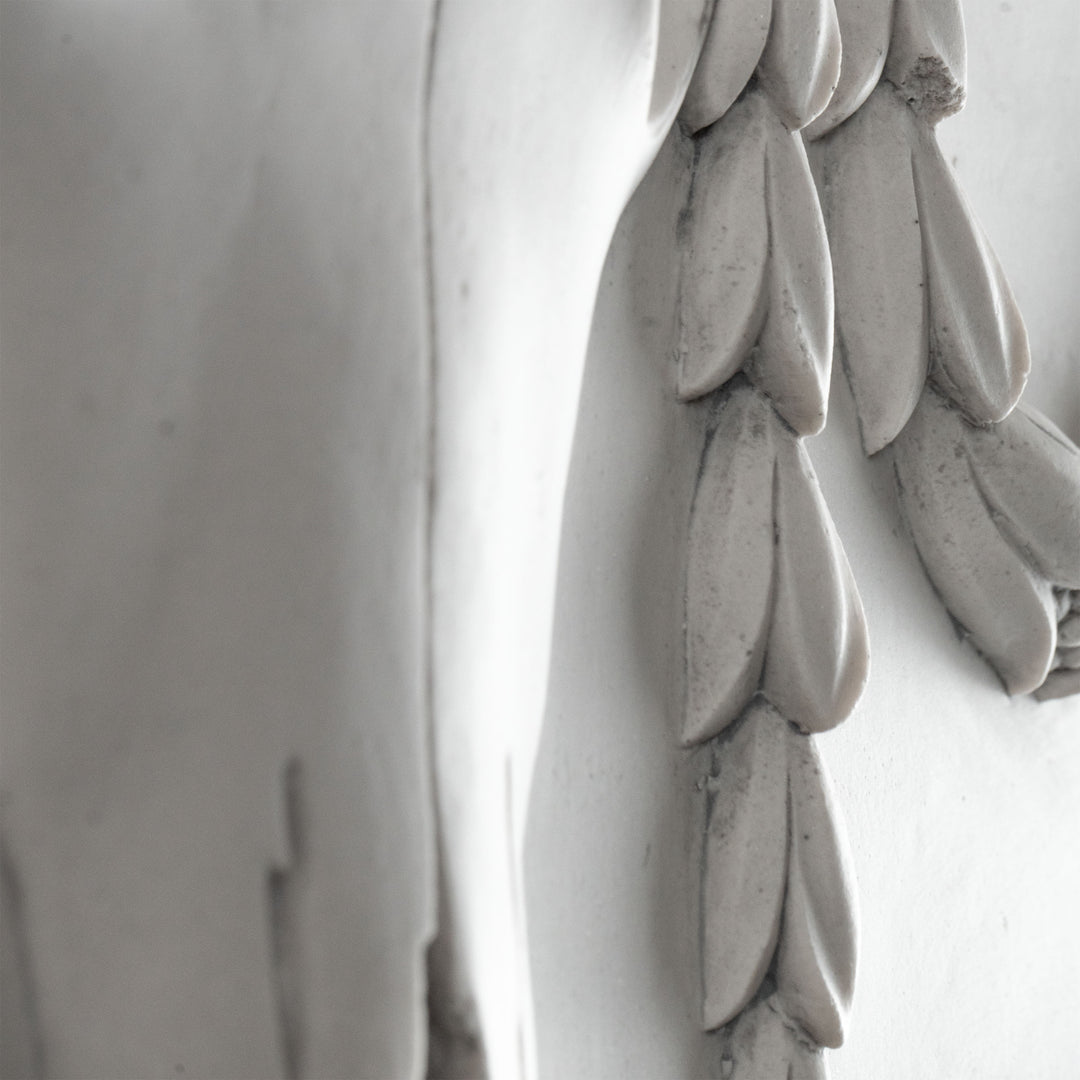 Decoración mural de cráneo de buey – Bajorrelieve clásico