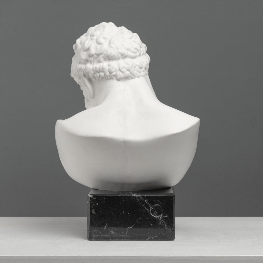 Busto De Hércules Sobre Base De Mármol Negro – Héroe Griego